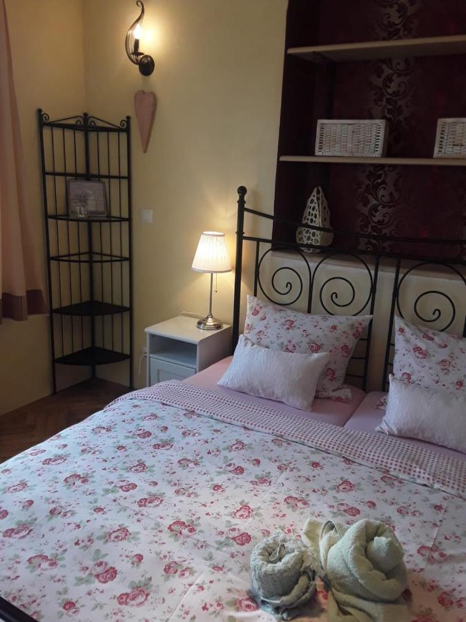 Apartmany Villa Magnolie ลิโปวา ลาสเนีย ภายนอก รูปภาพ